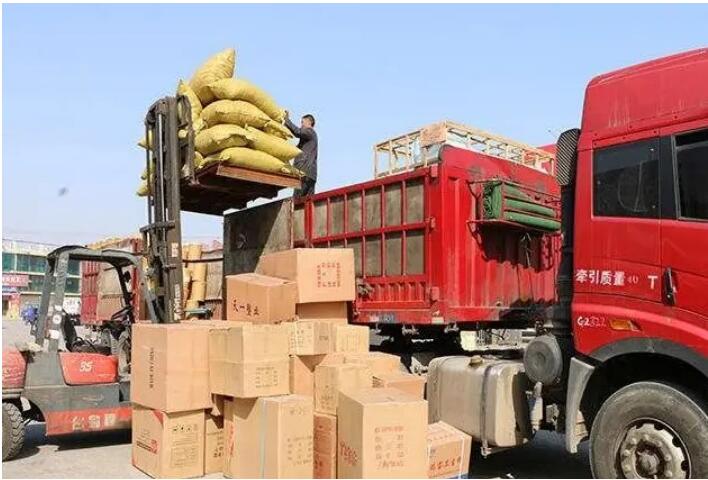 漳州到洛隆县物流专线